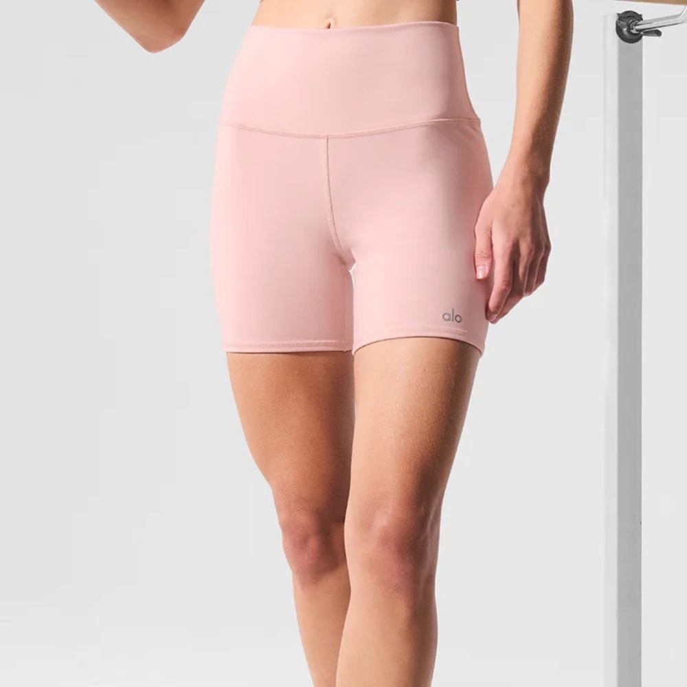 ALO Yoga 5" Airbrush High-Waist Biker Short Pink Quartz US S - Picture 2 of 9